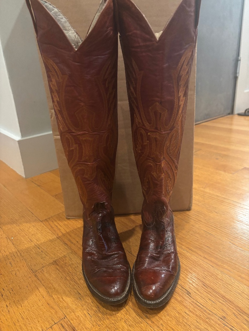 Vintage Larry Mahan Eel Skin and Leather Women’s Cowboy Boots Size 5.5